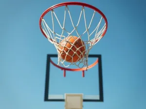jak wysoko jest kosz w koszykówce